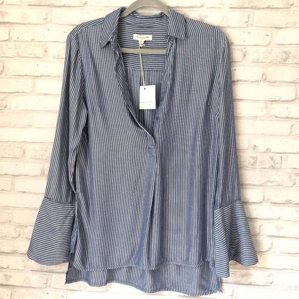 NWT Beach Lunch Lounge Alicia Bell Sleeve Shirt